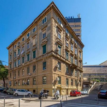 Apartman Karesa -Rijeka Eksteriør bilde